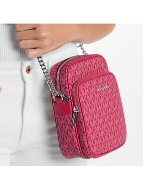 Michael Kors Jet Set Travel
Medium Signature Logo Crossbody Bag Dark Raspberry